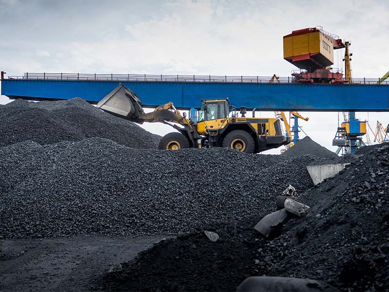AIE divulgou nota informando que o uso do carvão como combustível gerador de energia tenderia a subir 9% em 2022