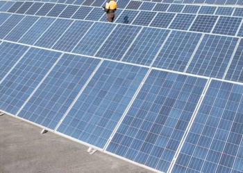 Watanabe assessora Canadian Solar na venda de duas usinas solares para a SPIC Brasil
