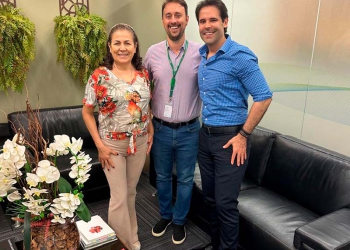 Reunião com Adiéliton Galvão, Superintendente de Estratégia e Sustentabilidade da CEMIG, Bernadete Valadares, Fundadora do Instituto e Fernando Flach, CEO Alphainfra.